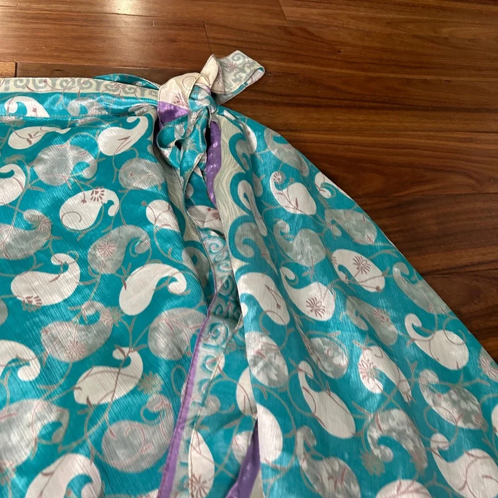 Vintage Silk Sari Wrap Skirt indie Paisley Floral Boho Maxi unique - Picture 3 of 7